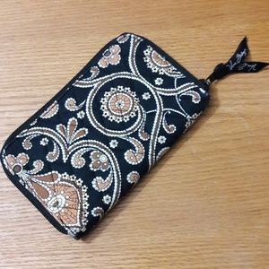 VERA BRADLEY wallet